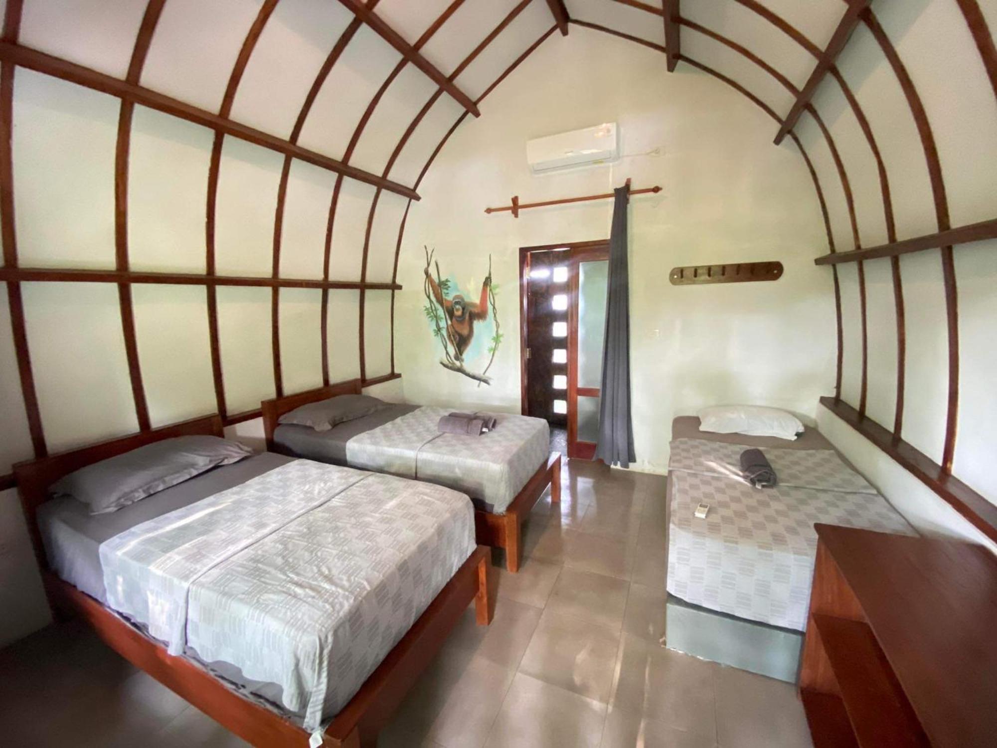 Gino'S Place - Guest House & Jungle Trekking Bukit Lawang Eksteriør billede