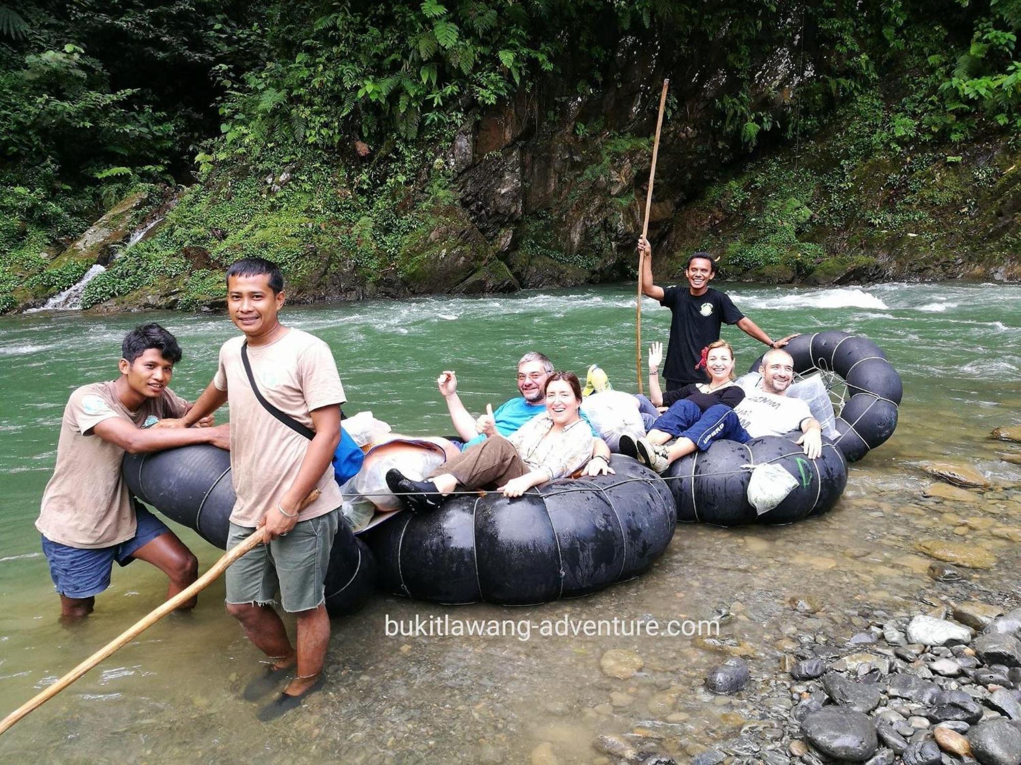 Gino'S Place - Guest House & Jungle Trekking Bukit Lawang Eksteriør billede